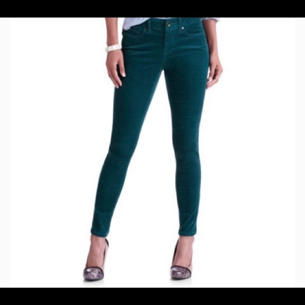 Lucky Brand - Zoe Skinny Corduroy Size 2/26